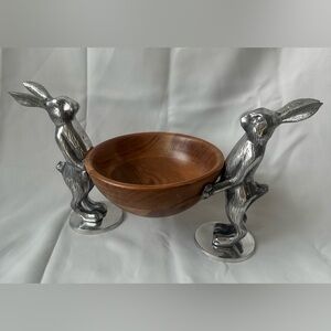 Made In India Silver Easter Bunnies With Wooden Bowl
